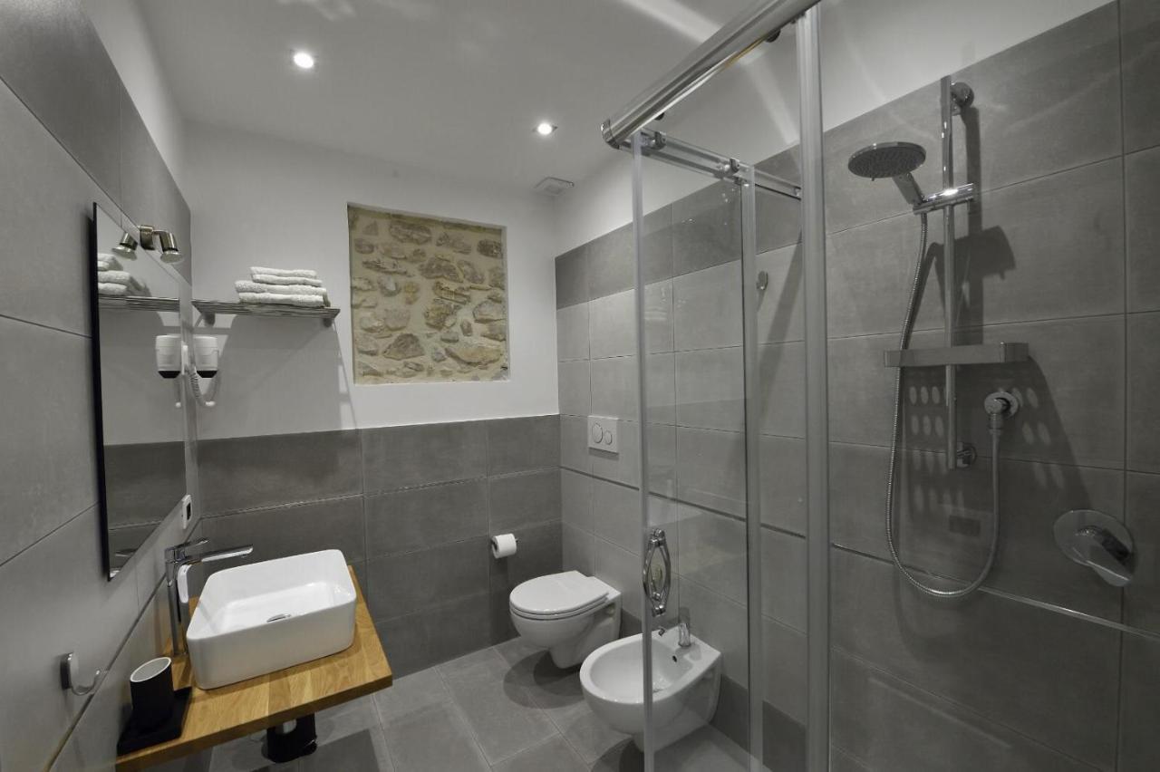 Le Benedettine Affittacamere Relais Fondi Buitenkant foto